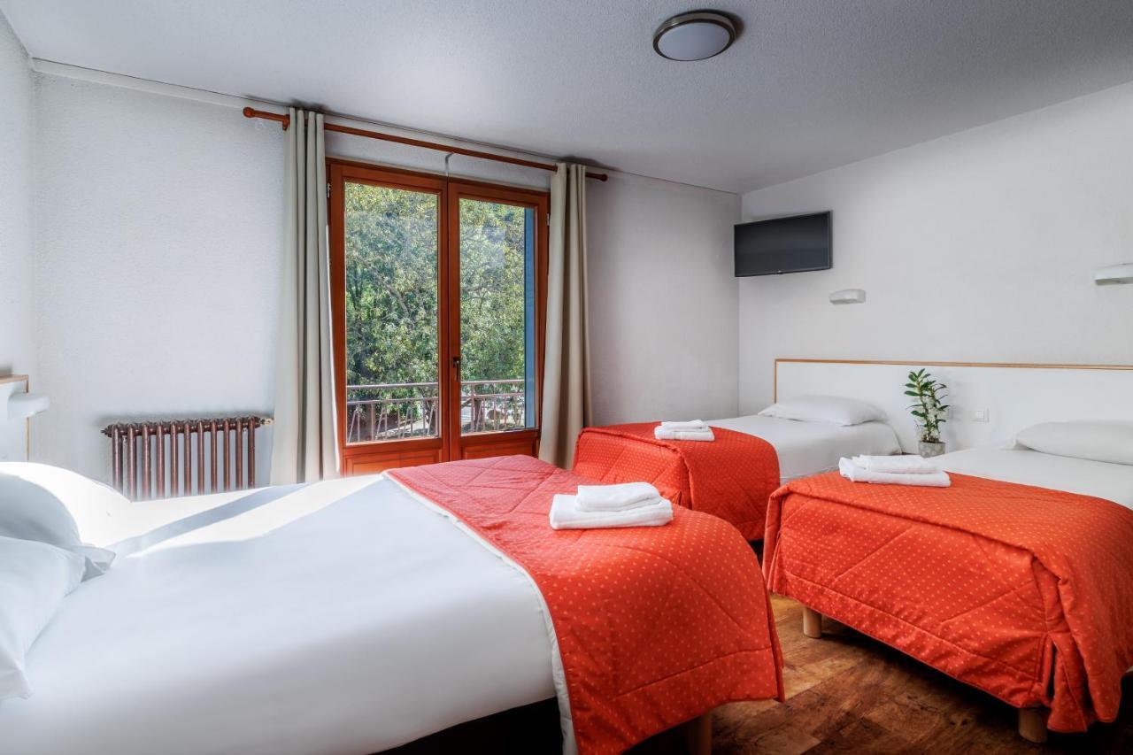 Hotel Saint Clair Lourdes Eksteriør billede
